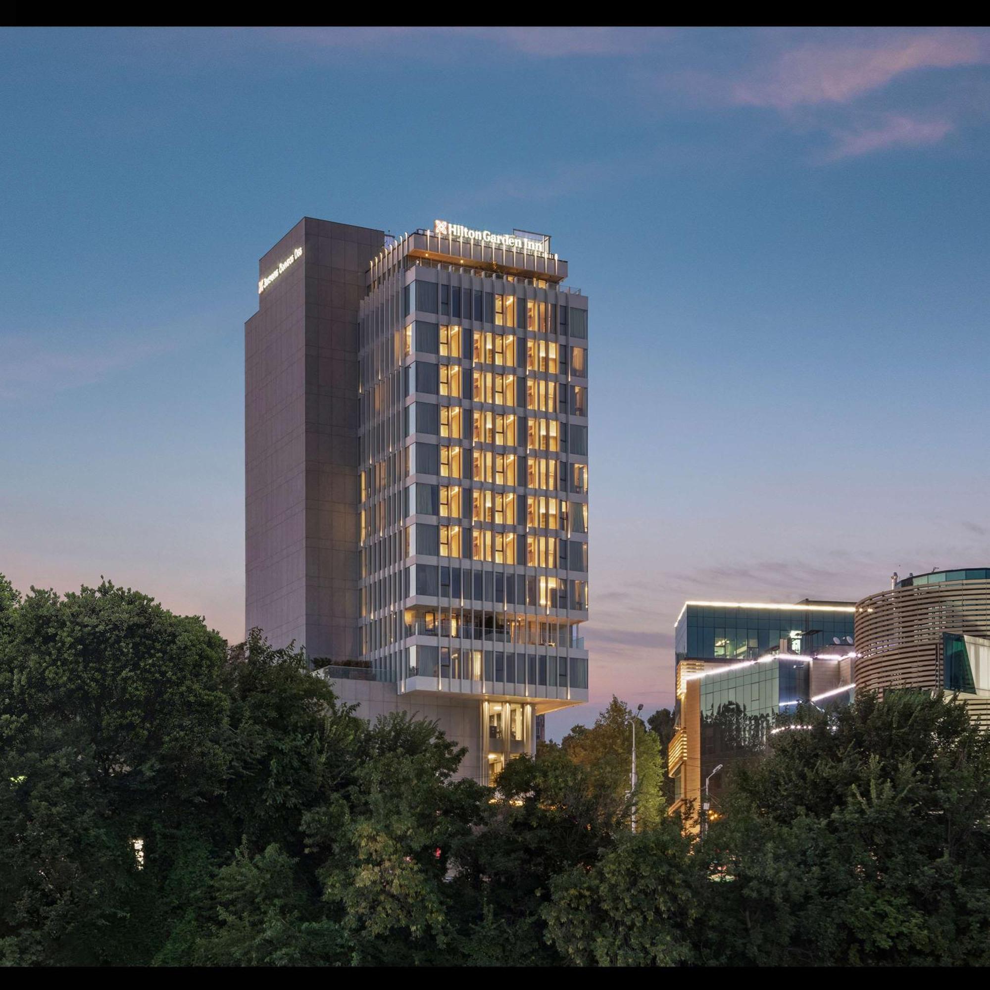 Hilton Garden Inn Tbilisi Riverview Εξωτερικό φωτογραφία
