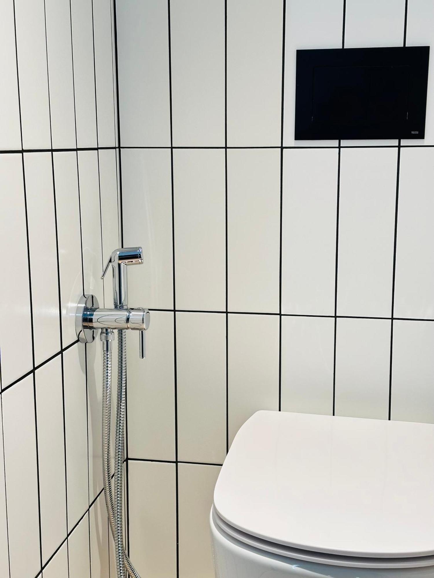 Hilton Garden Inn Tbilisi Riverview Εξωτερικό φωτογραφία